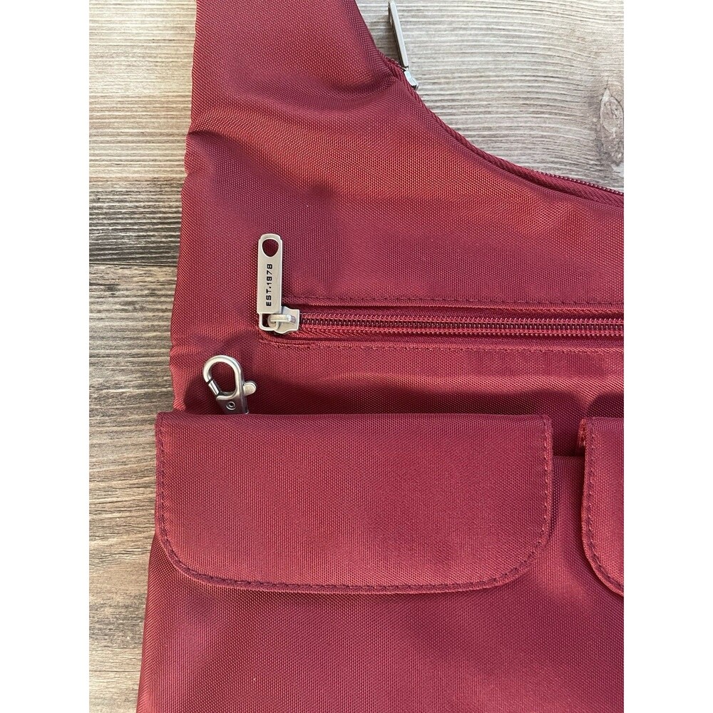 Travelon Anti-Theft Red Leather Crossbody Sling Bag Heritage Organizer Travel - Picture 4 of 10